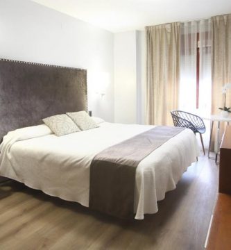 Hostal la Carrasca 2